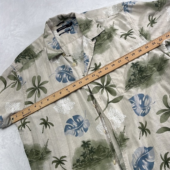 100% Silk (Washable) Men's XL Nautica Tropical‎ Print Beige Button Down Shirt - Picture 4 of 10